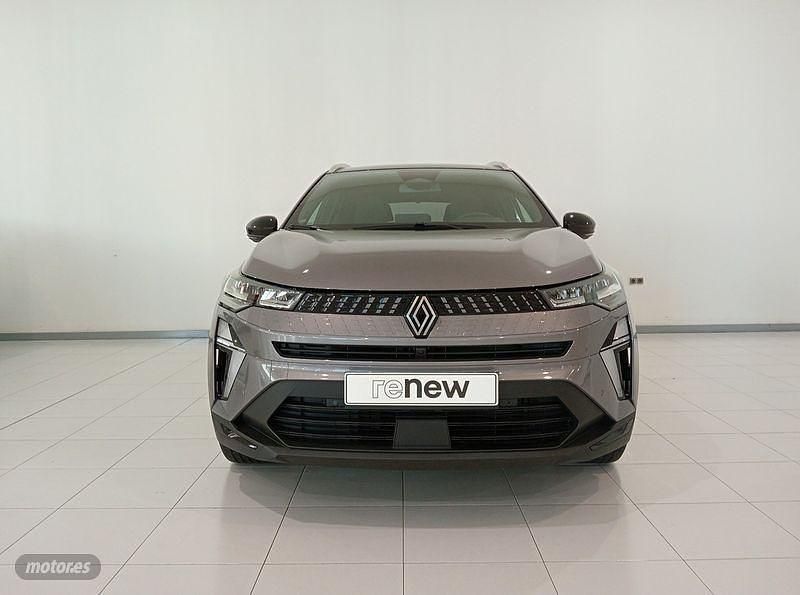 Usado Renault Captur Techno 145 CV (106 kW) 2025 Gris / plateado SUV