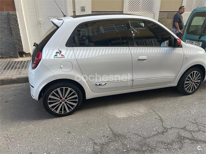 Usado Renault Twingo Le Coq Sportif 93 CV (68 kW) 2020 Blanco Utilitario