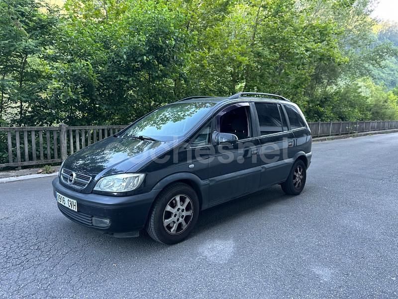 Negro Usado 2004 Opel Zafira Elegance Monovolumen | 2490 € (Un poco caro) - Imagen 1/4