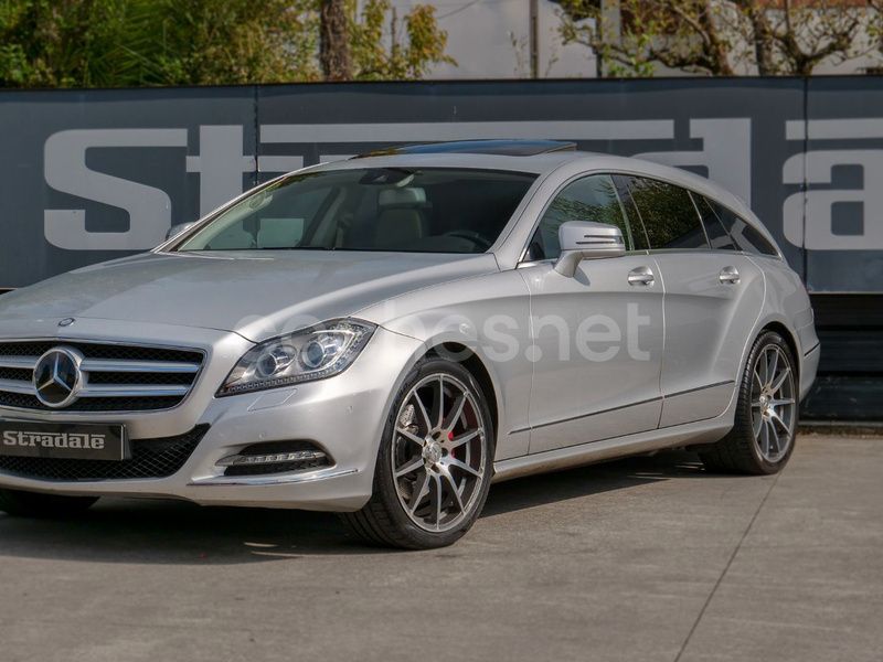 Usado Mercedes CLS350 Shooting Brake 265 CV (194 kW) 2012 Gris Familiar