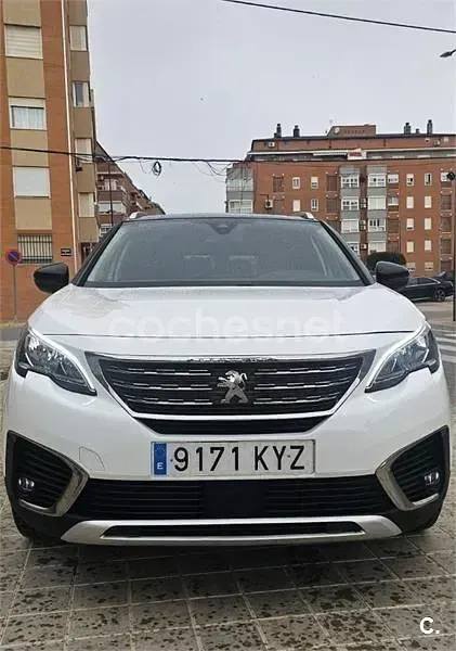 Usado Peugeot 5008 Active 130 CV (95 kW) 2019 Blanco SUV