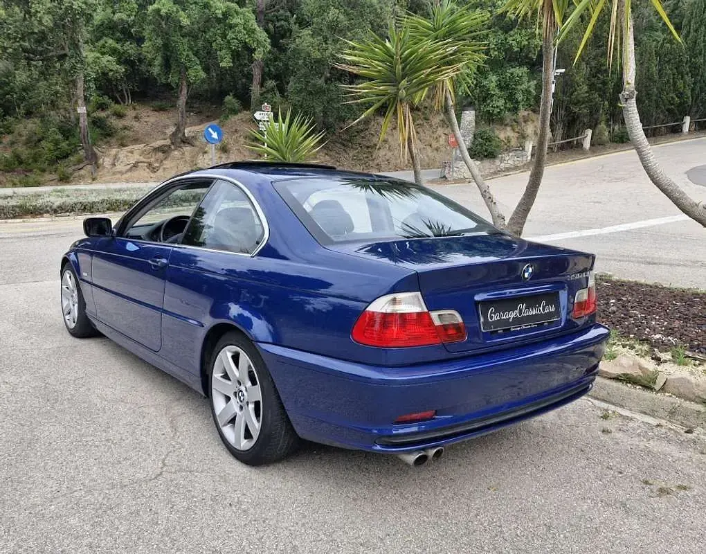 Usado BMW 330 Cabriolet 231 CV (169 kW) 2001 Azul Descapotable