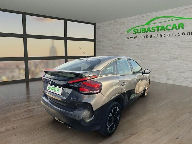 Usado Citroën C4 Feel 110 CV (80 kW) 2022 Gris / plata Berlina