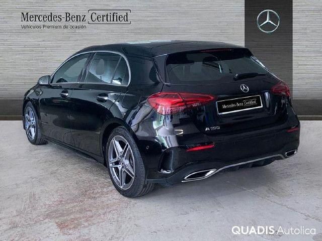 Usado Mercedes A180 136 CV (100 kW) 2025 Negro noche