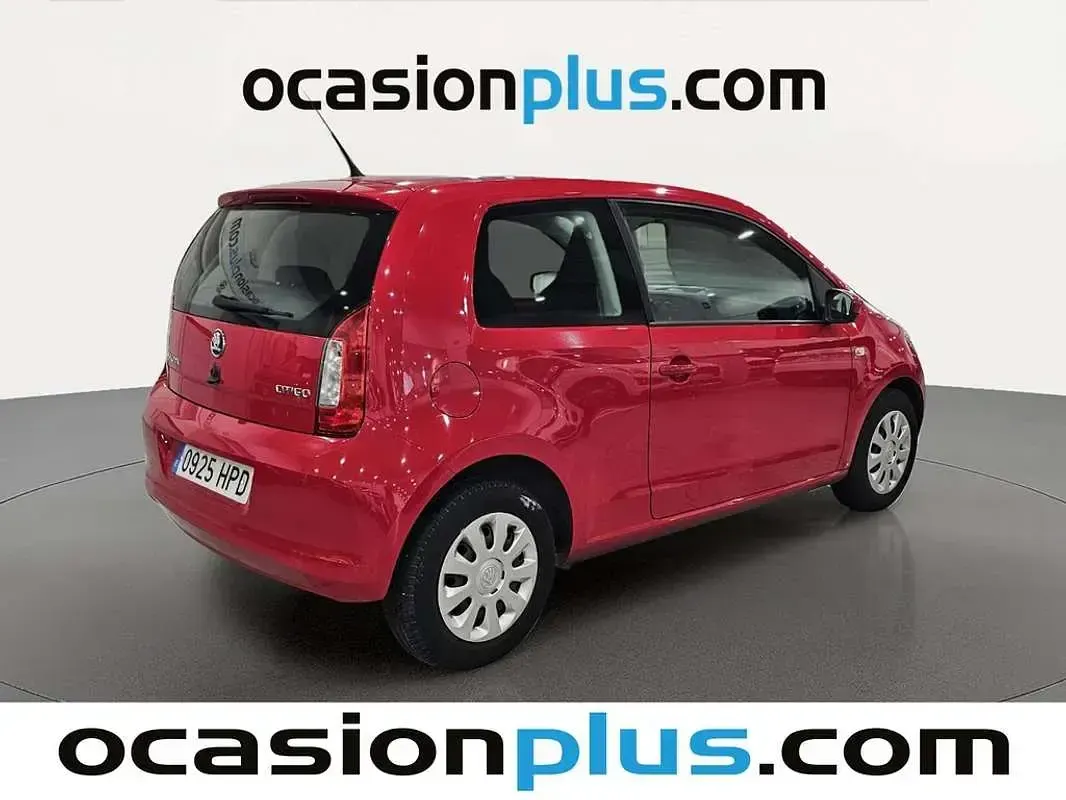 Usado Skoda Citigo Ambition 60 CV (44 kW) 2013 Rojo Utilitario