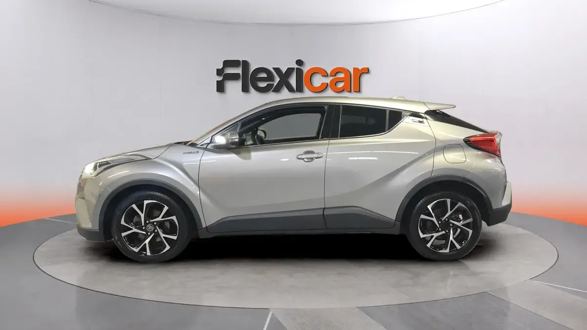 Usado Toyota C-HR Advance 122 CV (89 kW) 2019 Gris SUV