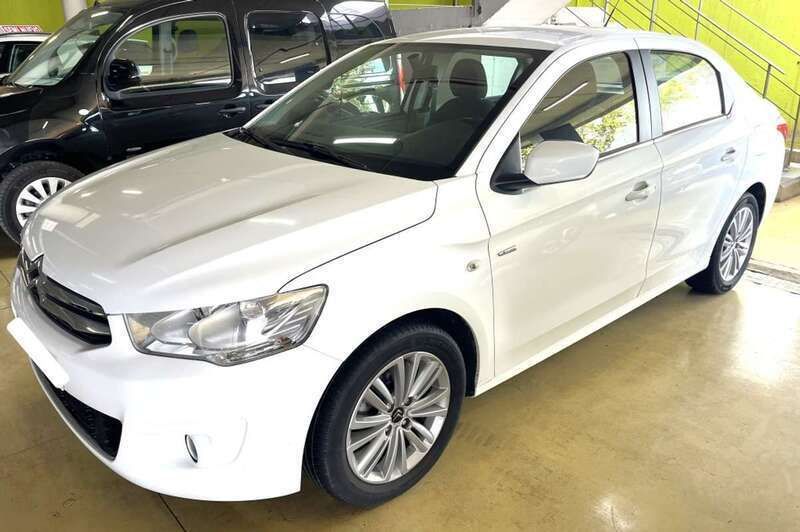 Blanco Usado 2016 Citroën C-Elysee I Exclusive Utilitario | 9900 € (Caro) - Imagen 1/4