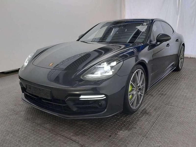 Usado Porsche Panamera Turbo S 700 CV (514 kW) 2020 Gris Berlina
