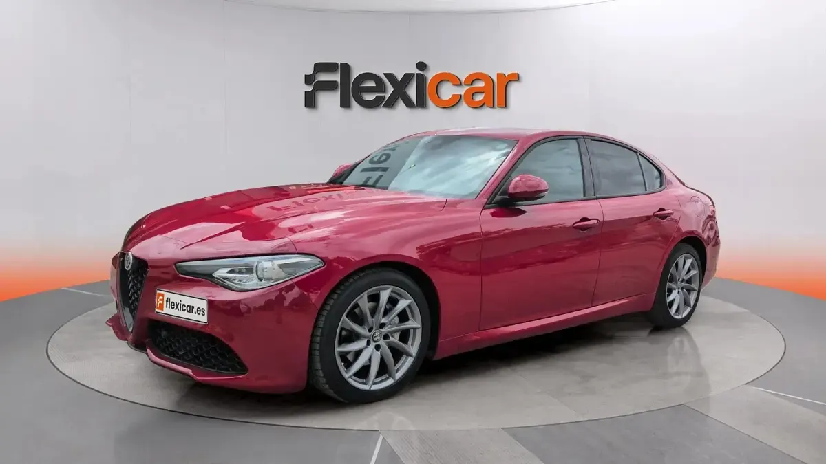 Usado Alfa Romeo Giulia Sprint 190 CV (139 kW) 2022 Rojo Berlina