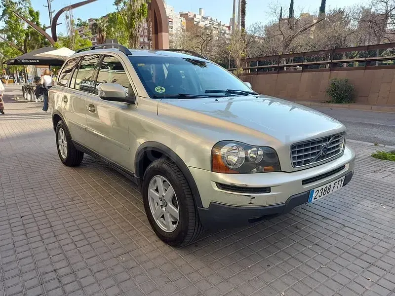 Usado Volvo XC90 Momentum 185 CV (136 kW) 2007 Beige SUV