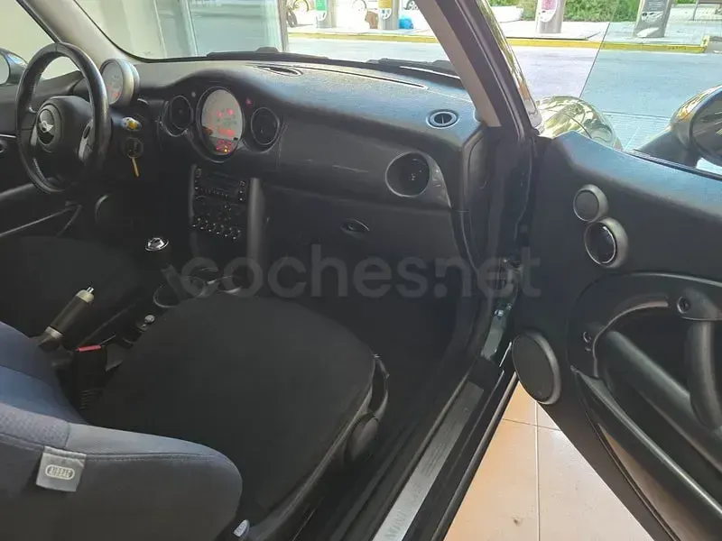 Usado Mini Cooper 116 CV (85 kW) 2006 Verde Utilitario