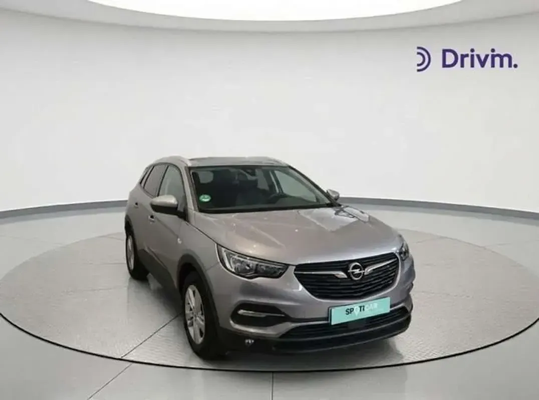 Usado Opel Grandland X Selective 131 CV (96 kW) 2019 Gris SUV