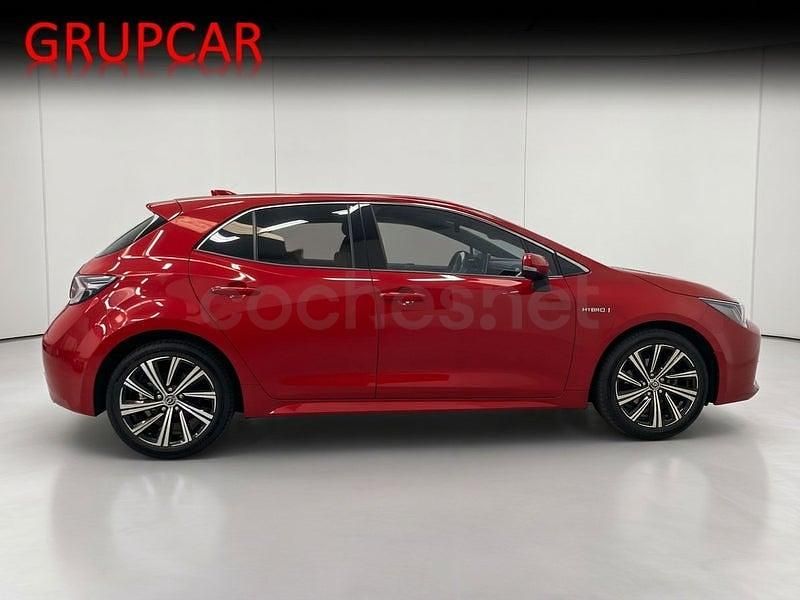 Usado Toyota Corolla Style 122 CV (89 kW) 2021 Granate Berlina