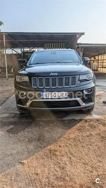 Usado Jeep Grand Cherokee Summit 250 CV (183 kW) 2015 Negro SUV