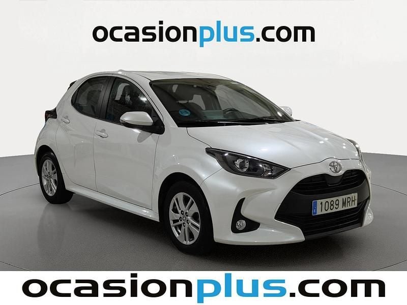 Usado Toyota Yaris Edition 125 CV (91 kW) 2024 Blanco Utilitario