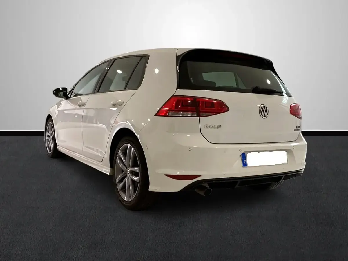 Usado VW Golf VII Advance 104 CV (76 kW) 2013 Blanco