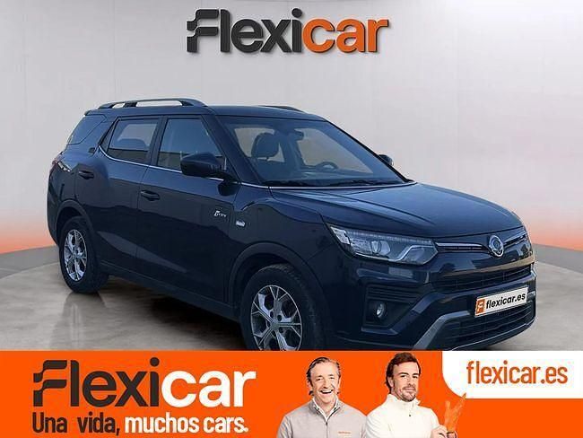 Azul Usado 2023 Ssangyong (KGM) Tivoli SUV | 15.190 € (Precio justo) - Imagen 1/4