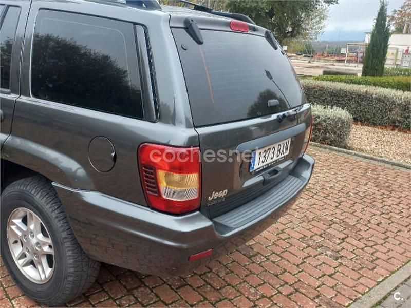 Usado Jeep Grand Cherokee Limited 163 CV (119 kW) 2002 Gris / plata SUV