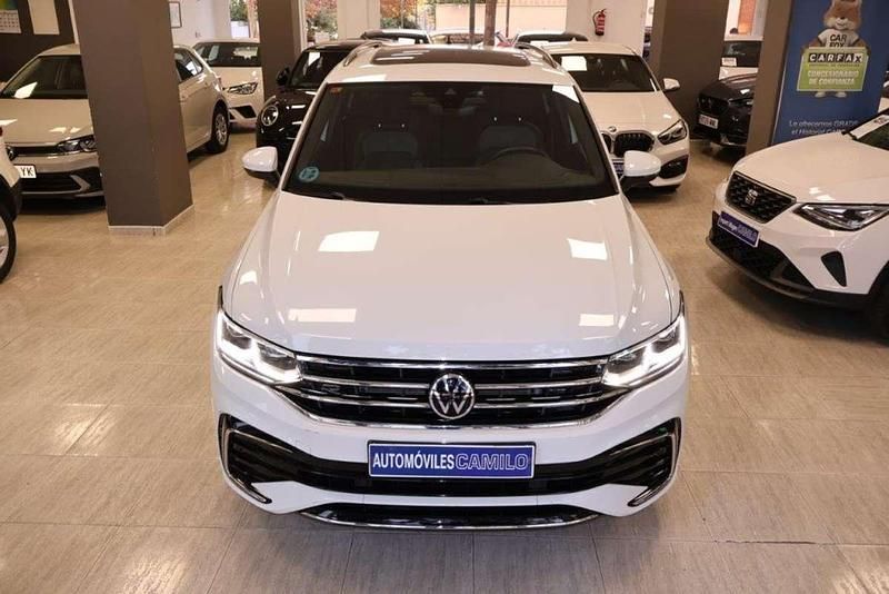 Usado VW Tiguan R-line 150 CV (110 kW) 2021 Blanco SUV