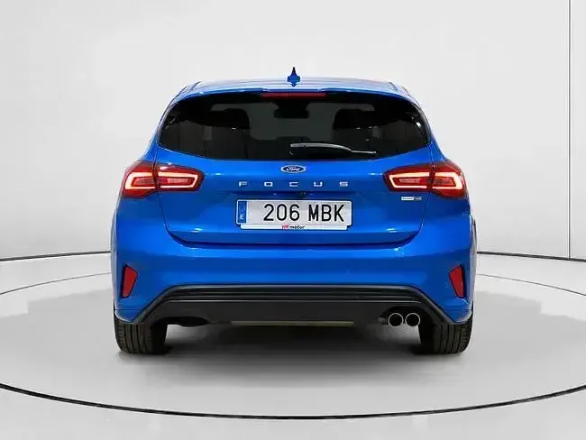 Begagnad Ford Focus ST-Line 125 HK (91 kW) 2022 Blå