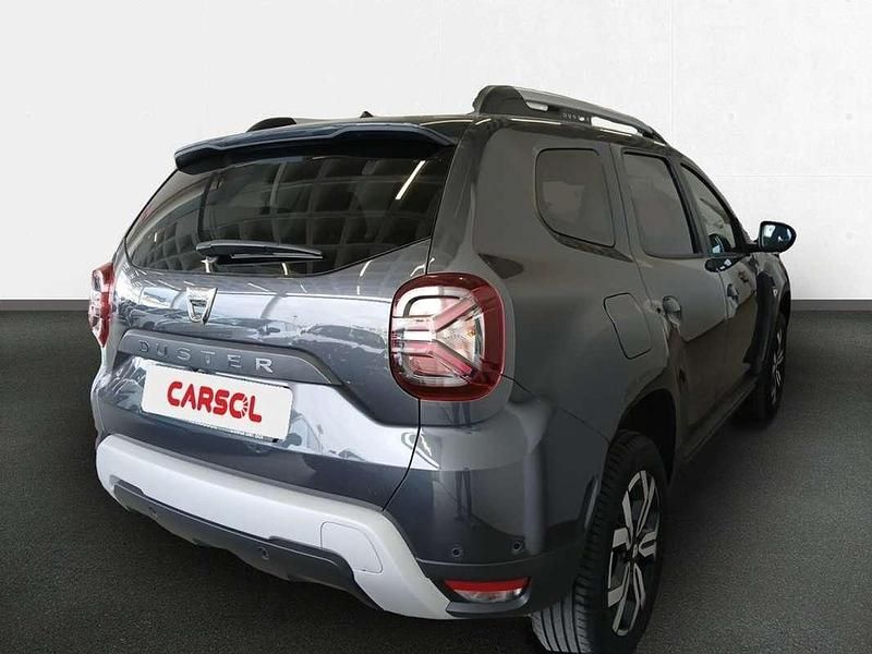 Usado Dacia Duster Prestige 101 CV (74 kW) 2021 Gris SUV