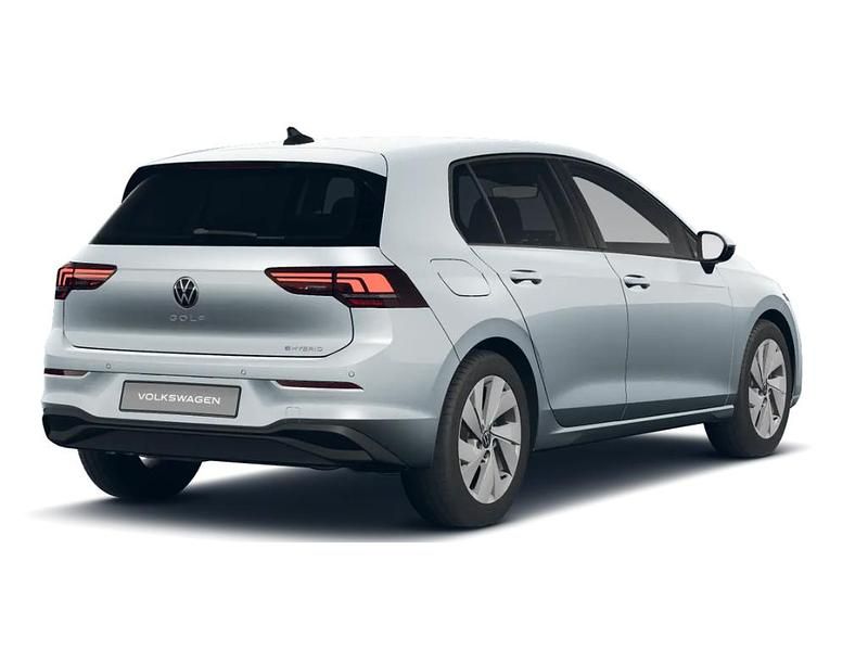 Nuevo VW Golf VIII Match 204 CV (150 kW) 2025 Plata Berlina