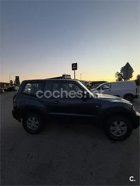 Usado Mitsubishi Montero 115 CV (84 kW) 2006 Azul SUV