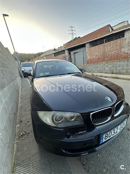 Usado BMW 118 143 CV (105 kW) 2008 Negro Utilitario