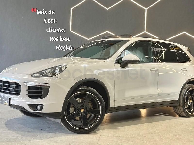 Usado Porsche Cayenne Diesel 262 CV (192 kW) 2017 Gris / plata SUV