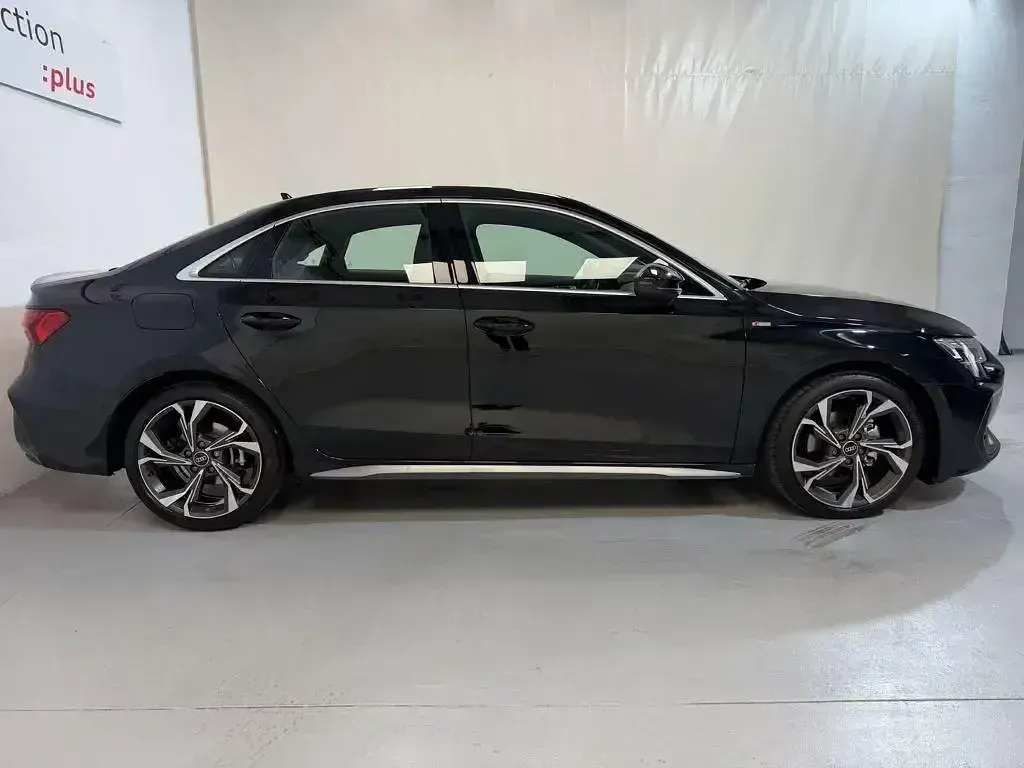 Usado Audi A3 S-Line 150 CV (110 kW) 2025 Negro Berlina