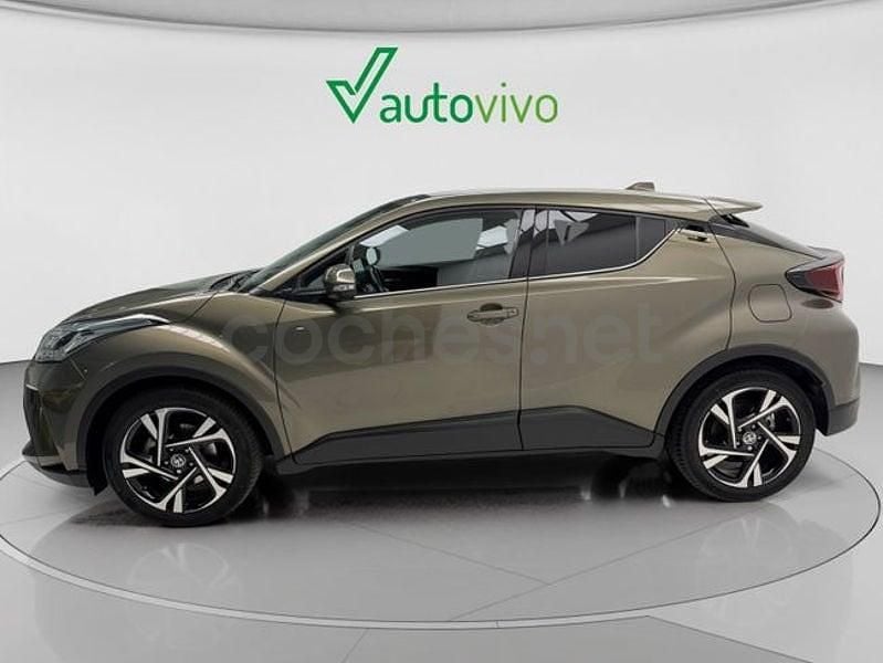 Käytetty Toyota C-HR Advance 184 HP (135 kW) 2022 Ruskea Katumaasturi