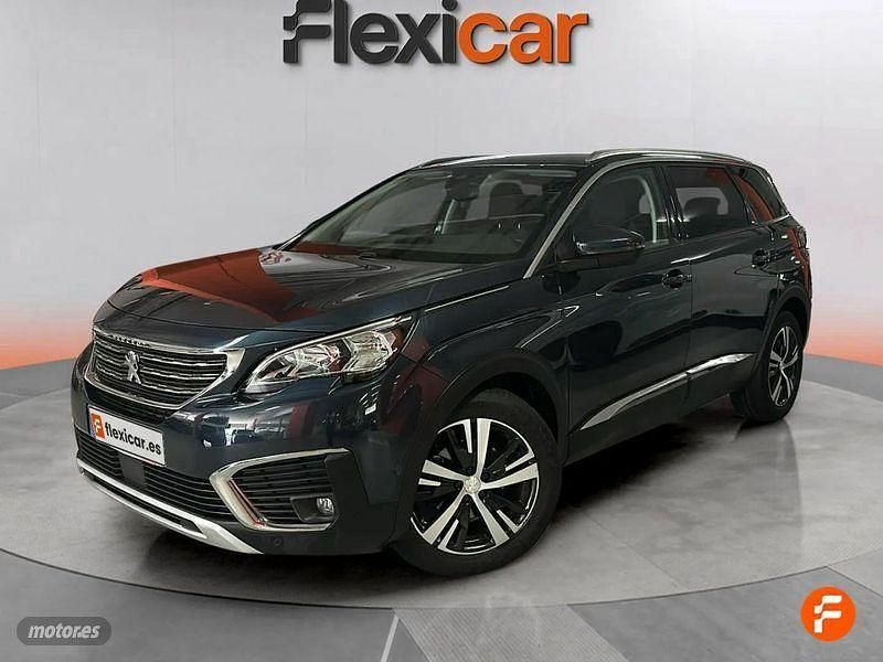 Usado Peugeot 5008 Allure 131 CV (96 kW) 2018 Azul Monovolumen