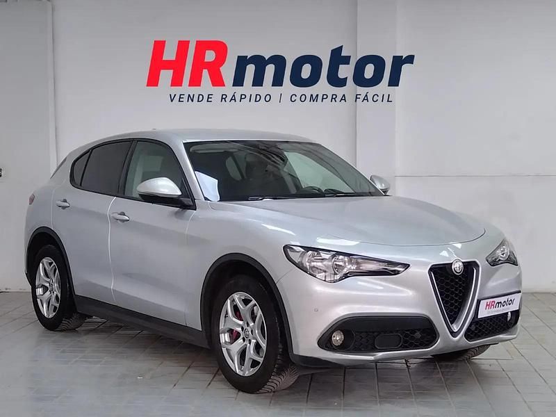 Gris Usado 2019 Alfa Romeo Stelvio SUV | 19.750 € (Precio justo) - Imagen 1/4