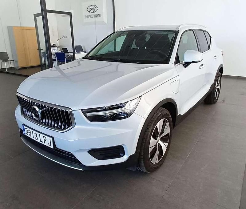 Usado Volvo XC40 Inscription 262 CV (192 kW) 2021 Gris SUV