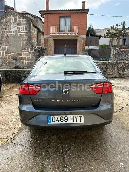 Brugt Seat Toledo Reference 105 HK (77 kW) 2014 Grå Hatchback