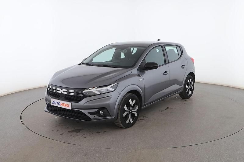 Gris Usado 2024 Dacia Sandero Journey Utilitario | 17.199 € (Precio justo) - Imagen 1/3