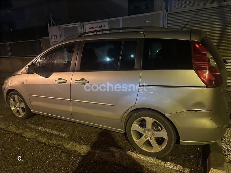 Usado Mazda 5 Active 143 HP (105 kW) 2006 Bege Monovolume