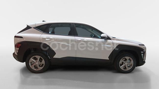 Usado Hyundai Kona 100 CV (73 kW) 2025 Blanco SUV
