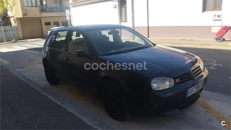 Usado VW Golf III Highline 110 CV (80 kW) 1998 Negro Berlina