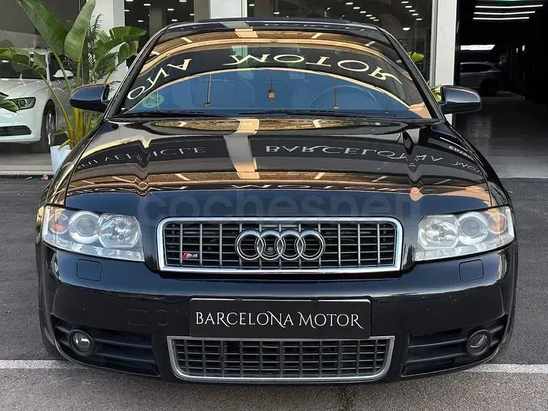 Usado Audi S4 344 CV (253 kW) 2003 Negro Berlina
