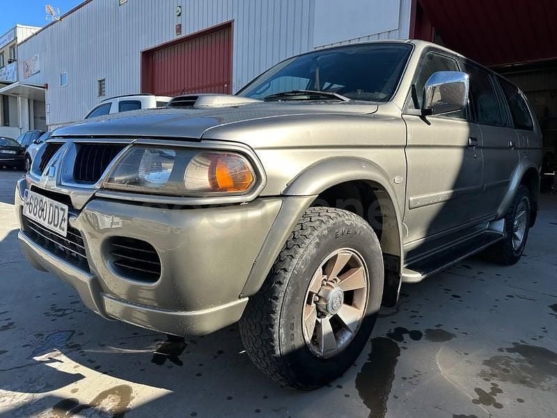 Usado Mitsubishi Montero Sport Intense 115 CV (84 kW) 2005 Beige SUV