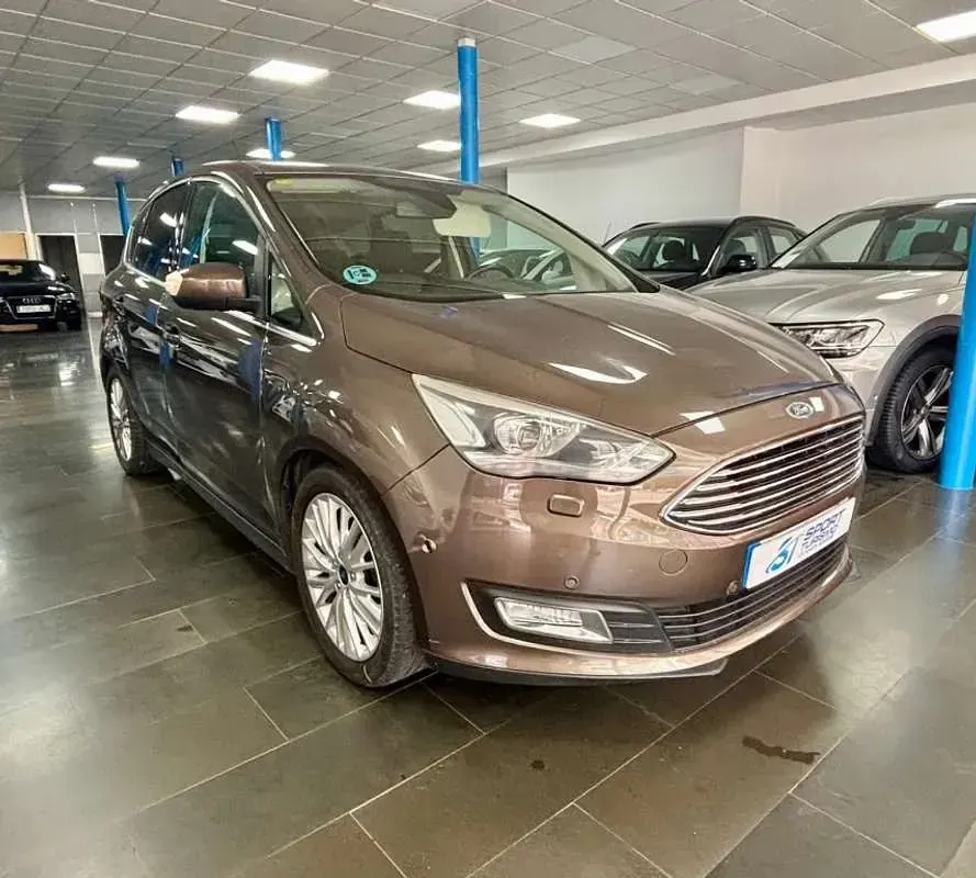 Usado Ford C-MAX Titanium 120 CV (88 kW) 2016 Marrón Monovolumen