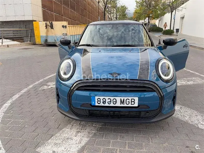 Usado Mini Cooper 156 CV (114 kW) 2023 Azul Utilitario