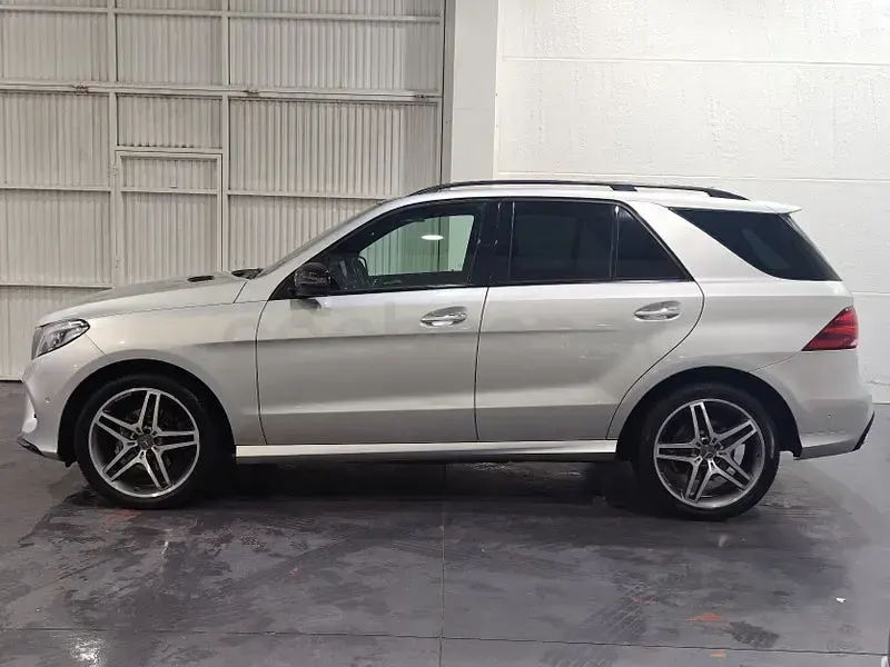 Usado Mercedes GLE250 204 CV (150 kW) 2016 Gris SUV