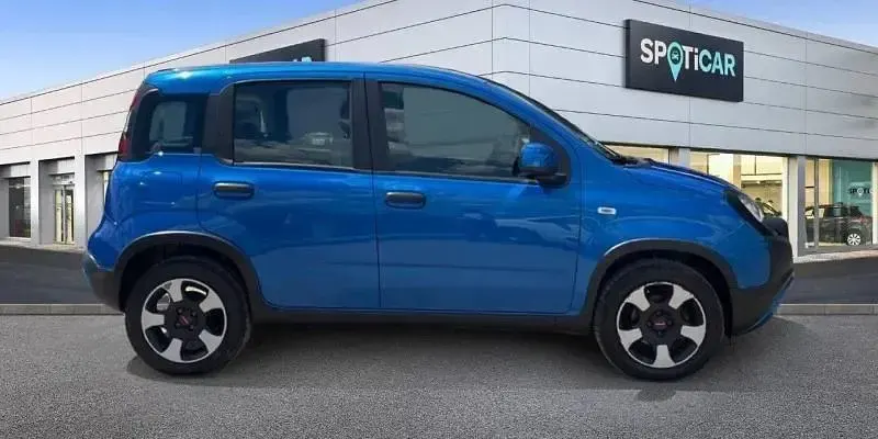 Usado Fiat Panda Cross Cross 69 CV (50 kW) 2023 Azul Utilitario