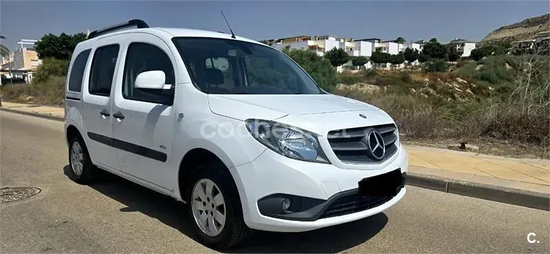 Usado Mercedes Citan 109 90 CV (66 kW) 2015 Blanco Monovolumen