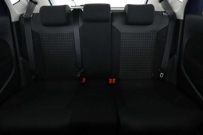 Usado VW Polo Advance 91 CV (66 kW) 2016 Azul Berlina