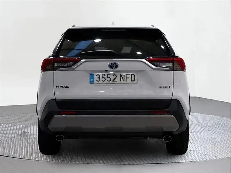 Usado Toyota RAV4 Hybrid Advance 218 CV (160 kW) 2025 Blanco SUV