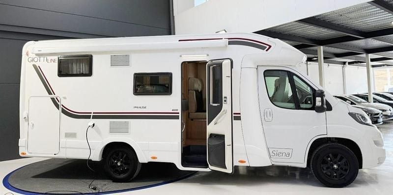 Usado Peugeot Boxer S 140 CV (102 kW) 2024 Blanco Van