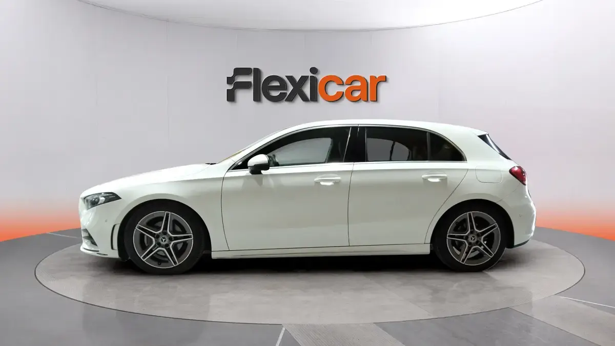 Usado Mercedes A200 150 CV (110 kW) 2019 Blanco Berlina